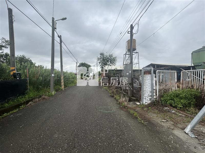 新營太子宮買農地附平房和雞舍房屋室內格局與周邊環境