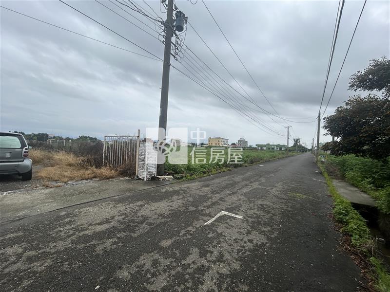 新營太子宮買農地附平房和雞舍房屋室內格局與周邊環境