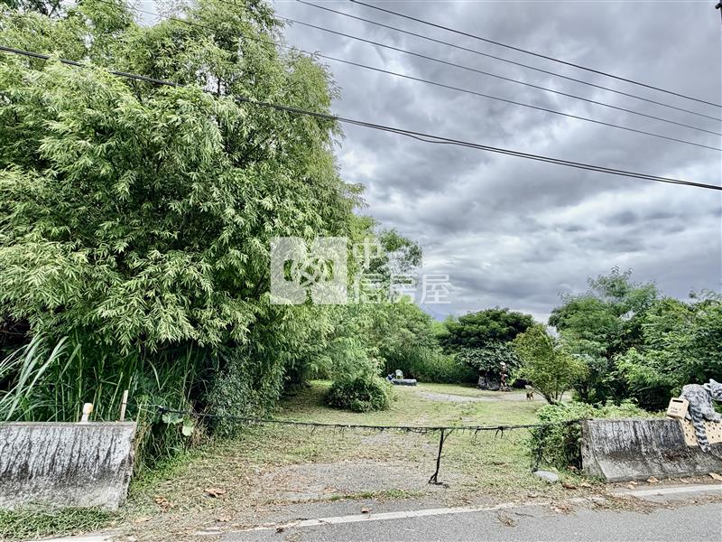 月眉地勢平坦大路邊美農地房屋室內格局與周邊環境