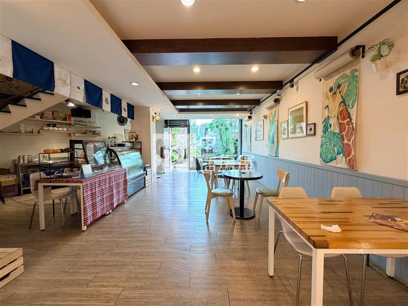 水湳經貿中平路大地坪透店房屋室內格局與周邊環境