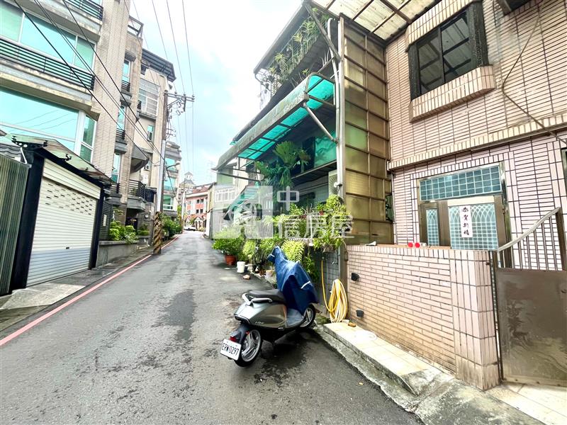 ◆武隆街優質透天房屋室內格局與周邊環境