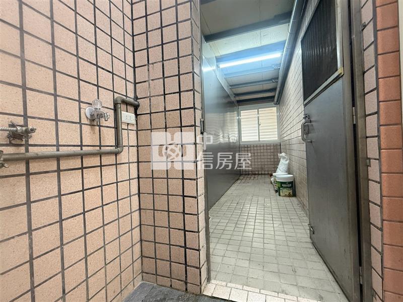 幸福華城前區精美一樓房屋室內格局與周邊環境