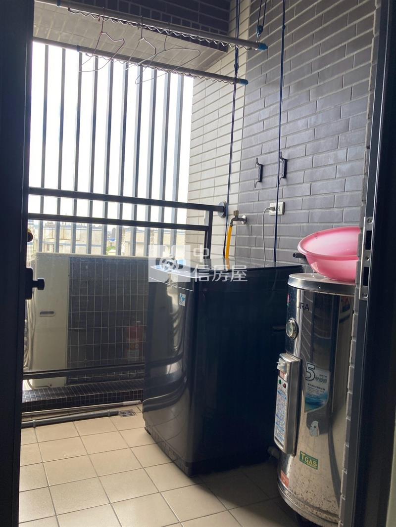 體育園區超值兩房(京松)房屋室內格局與周邊環境