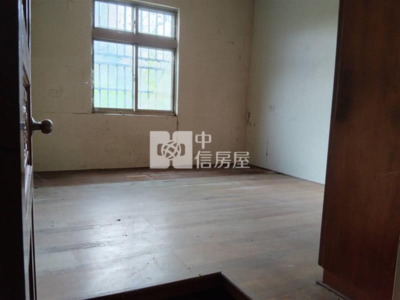 大溪近落羽松大道農舍(地1797坪)房屋室內格局與周邊環境