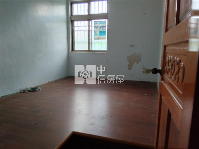 大溪近落羽松大道農舍(地1797坪)房屋室內格局與周邊環境