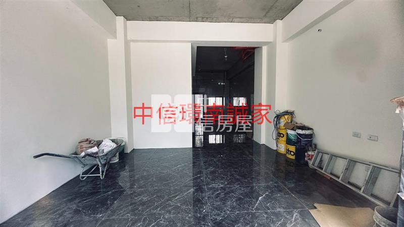 青埔全新邊間電梯別墅房屋室內格局與周邊環境