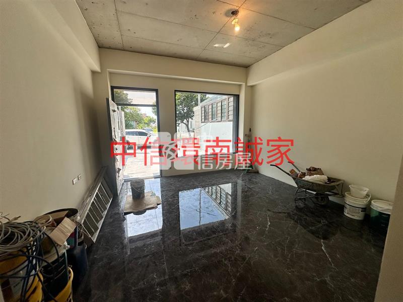 青埔全新邊間電梯別墅房屋室內格局與周邊環境