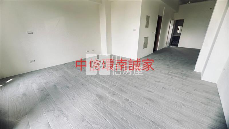 青埔全新邊間電梯別墅房屋室內格局與周邊環境