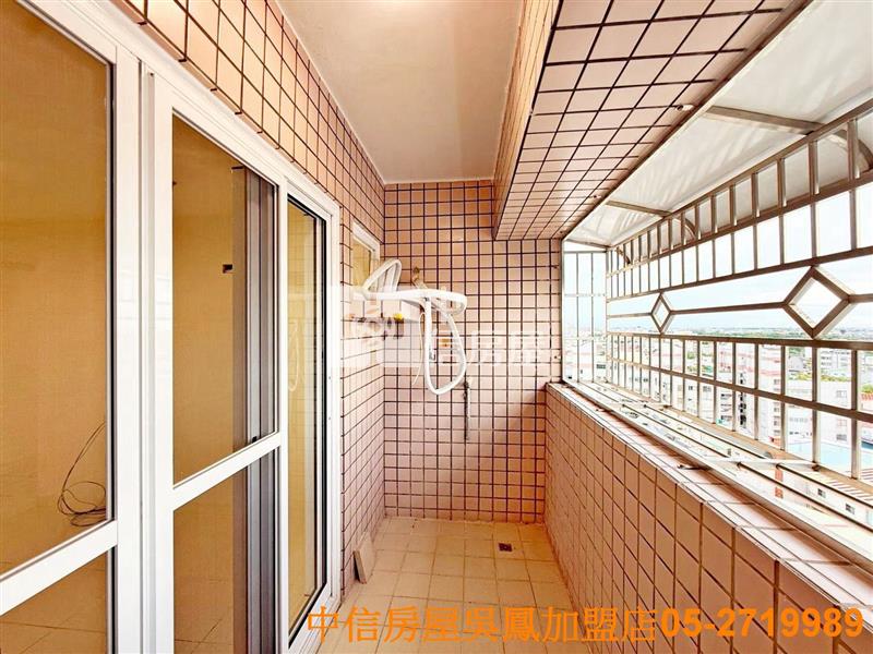福容飯店旁漂亮美三房房屋室內格局與周邊環境