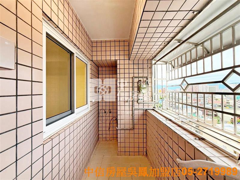 福容飯店旁漂亮美三房房屋室內格局與周邊環境