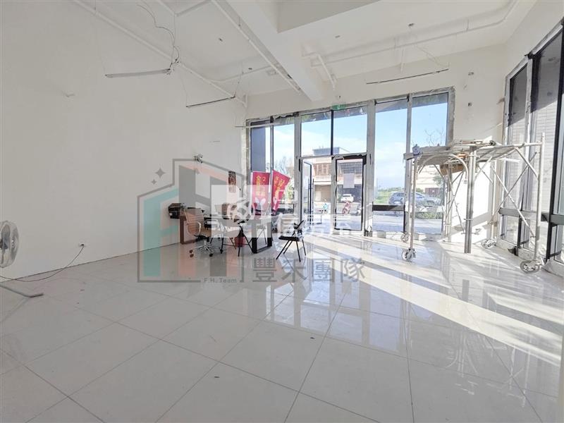 【豐禾】觀音草漯重劃區大觀路金店面房屋室內格局與周邊環境