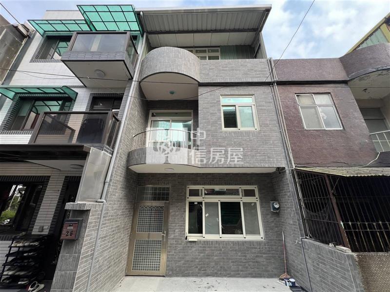 平鎮區華隆街透天~門前停車房屋室內格局與周邊環境