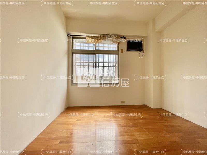 獅子林/南勢大潤發雙商圈超稀有底總價大4房車房屋室內格局與周邊環境