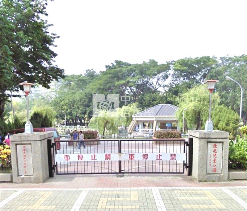 生活故事三房美寓房屋室內格局與周邊環境