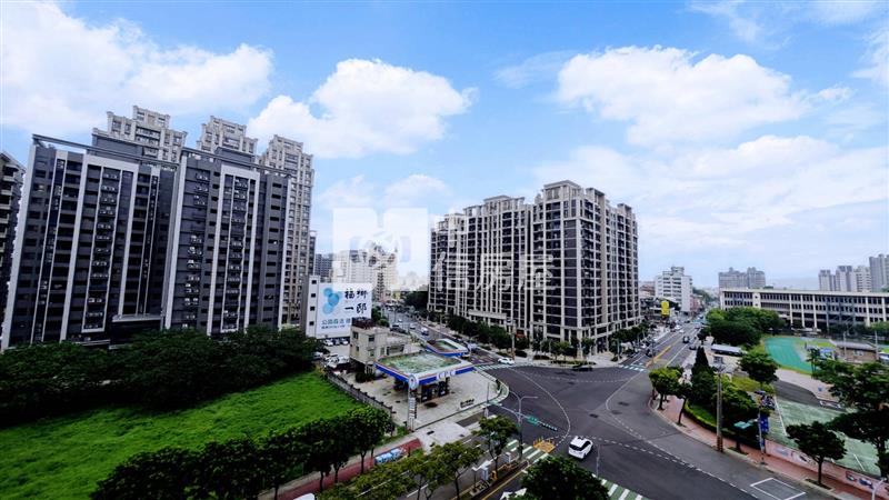 八德重劃區高陞景觀漂亮兩房車房屋室內格局與周邊環境