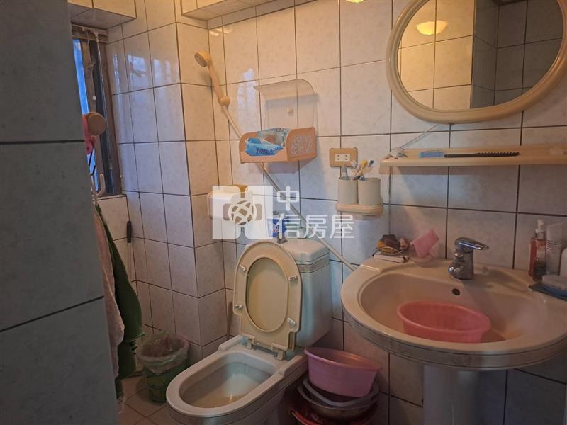 慈安喜互惠雙層華廈房屋室內格局與周邊環境