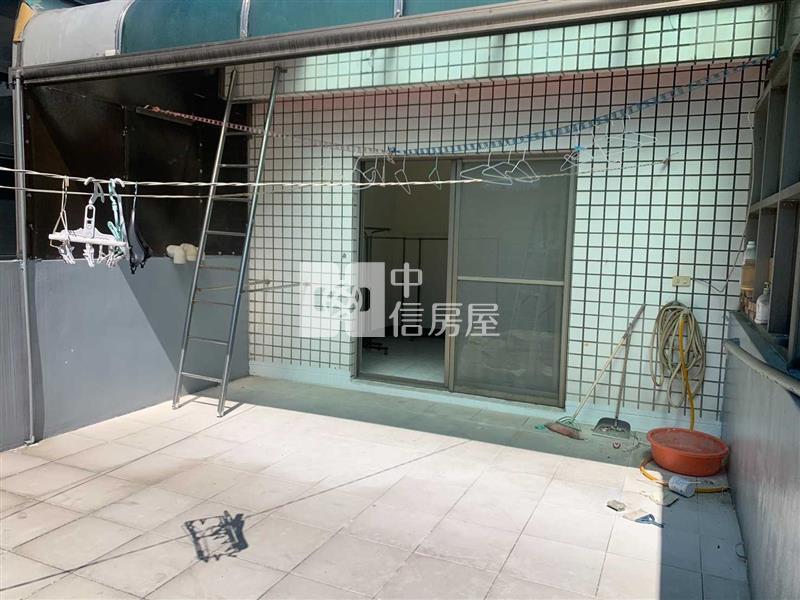 平鎮66車庫停車美別墅房屋室內格局與周邊環境