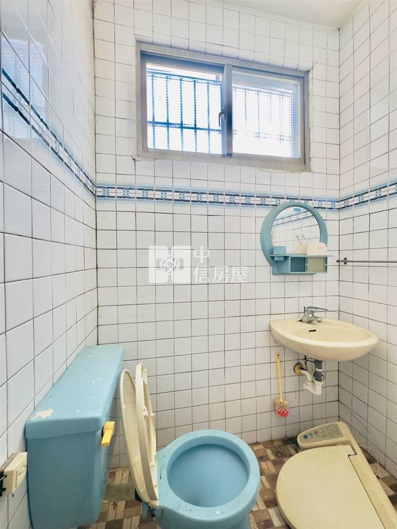 富台國小低總價面寬透天房屋室內格局與周邊環境