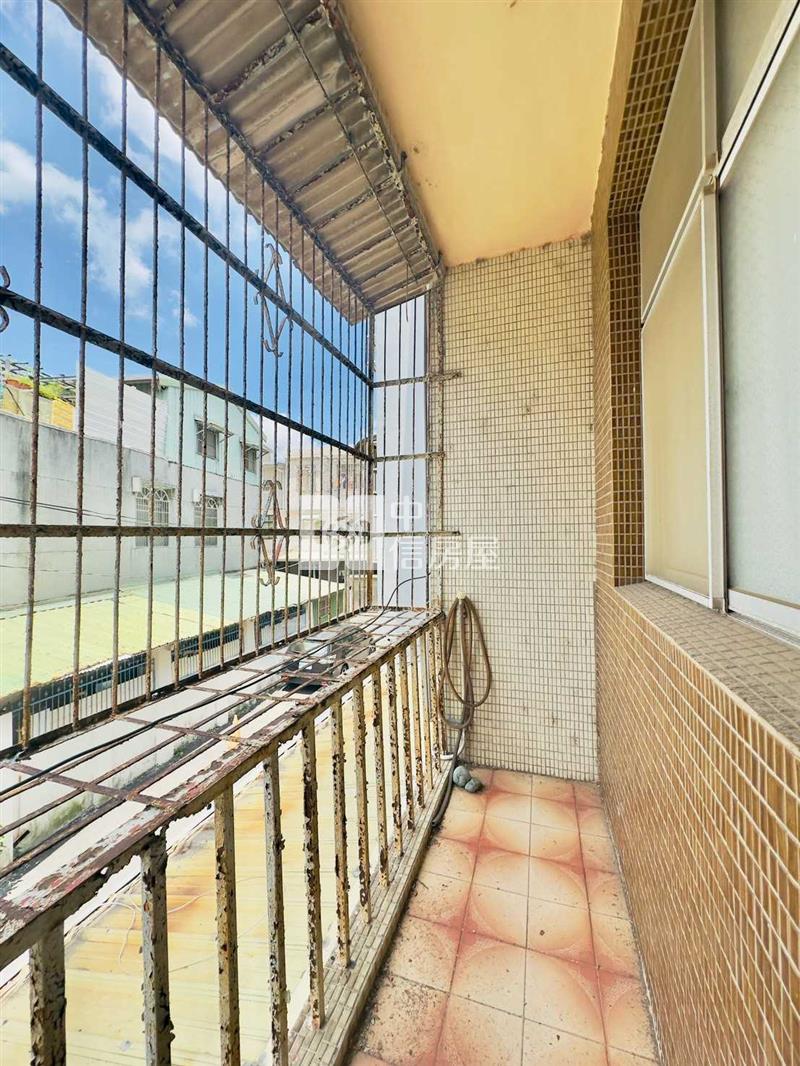 富台國小低總價面寬透天房屋室內格局與周邊環境