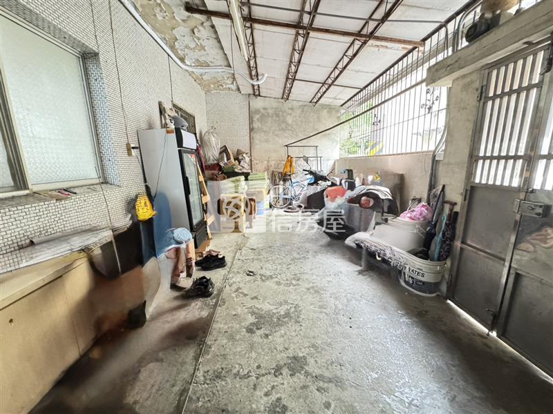 【安家】龍潭聖亭路旁一樓大面寬三房門前可停車房屋室內格局與周邊環境