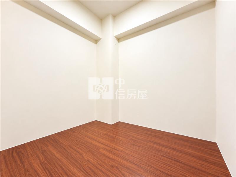 忠貞市場電梯美3房房屋室內格局與周邊環境