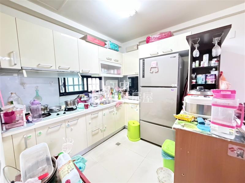 龍潭布查花園雙車透天房屋室內格局與周邊環境