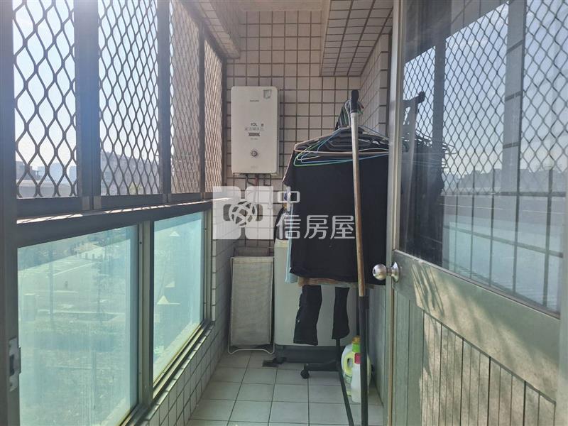 獨家!稀有方正大兩房|兩衛房屋室內格局與周邊環境