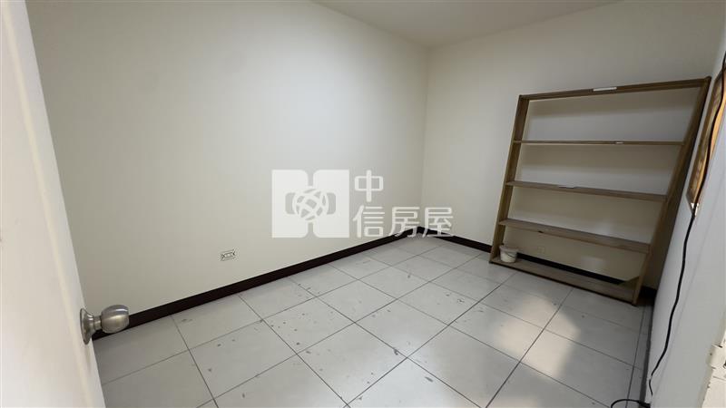 鑫聖中信-中壢夜市華廈一樓房屋室內格局與周邊環境