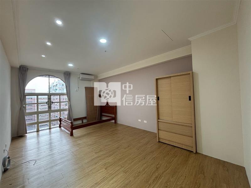 藝文特區台北桃源景觀三房車房屋室內格局與周邊環境