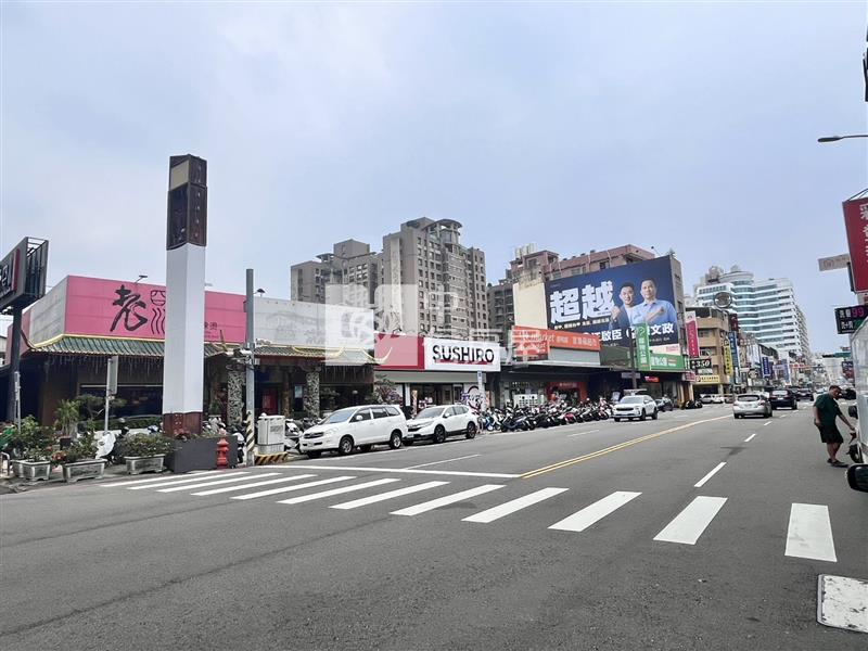 正漢口路10米面寬朝南建地房屋室內格局與周邊環境