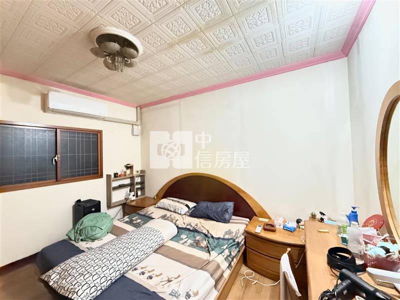 正成功路6房大透天房屋室內格局與周邊環境