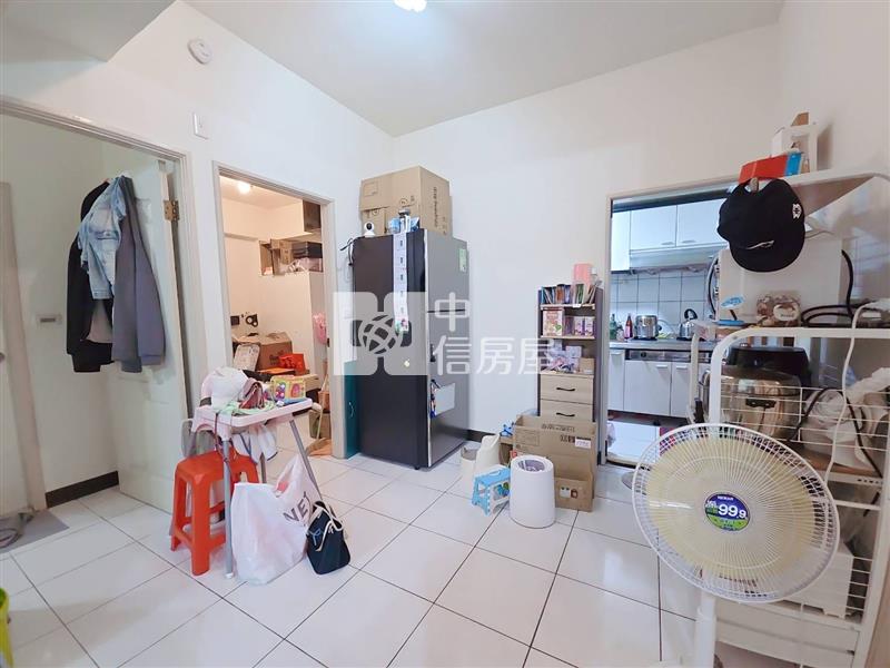 近埔心商圈.儷俯國宅低樓層三房美寓+平車房屋室內格局與周邊環境