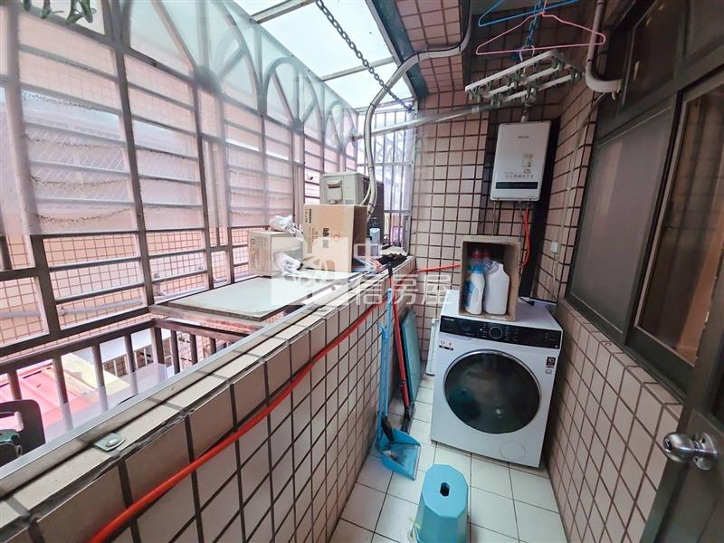 近埔心商圈.儷俯國宅低樓層三房美寓+平車房屋室內格局與周邊環境