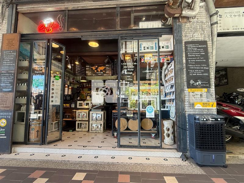 孝一路三角窗店面房屋室內格局與周邊環境