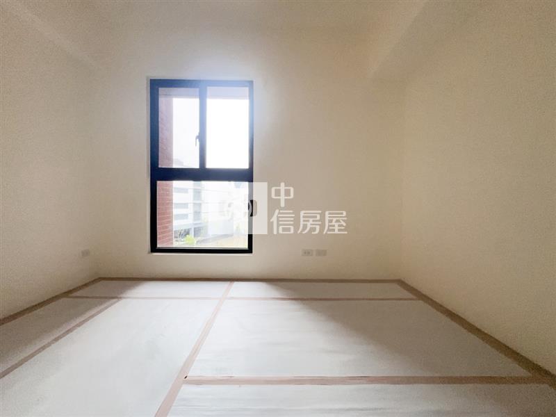 降百萬A10皇普LaVie全新沐光四房房屋室內格局與周邊環境
