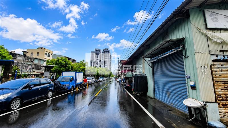 長億商圈大地坪懷舊透天房屋室內格局與周邊環境
