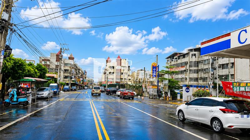 長億商圈大地坪懷舊透天房屋室內格局與周邊環境