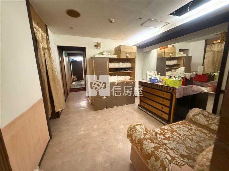 愛一路電梯收租大戶房屋室內格局與周邊環境