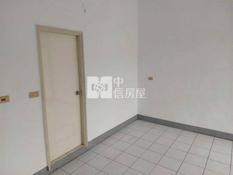 Y06.楊梅三代同堂透天厝【捷運新北園區站加盟店】房屋室內格局與周邊環境
