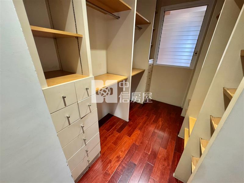 博愛路超大美三房房屋室內格局與周邊環境