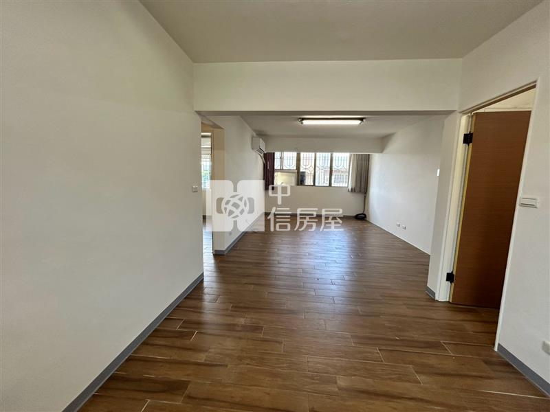 臨永華國小整新美美公寓房屋室內格局與周邊環境
