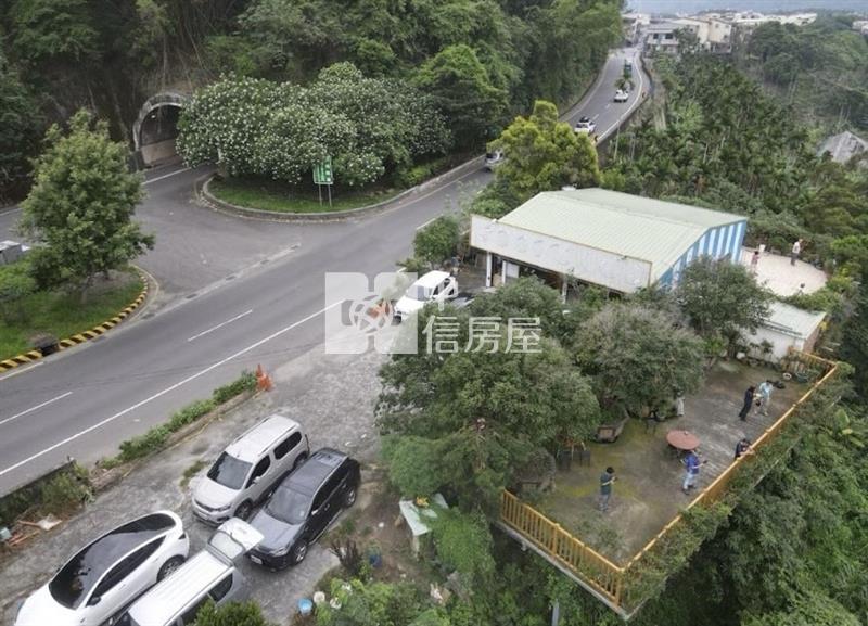 南投國姓雙福隧道旁農舍房屋室內格局與周邊環境
