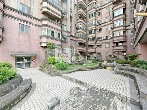 富台國小電梯3房車房屋室內格局與周邊環境