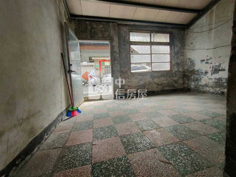 華勛市場低總價透天(中信卓越團隊)房屋室內格局與周邊環境