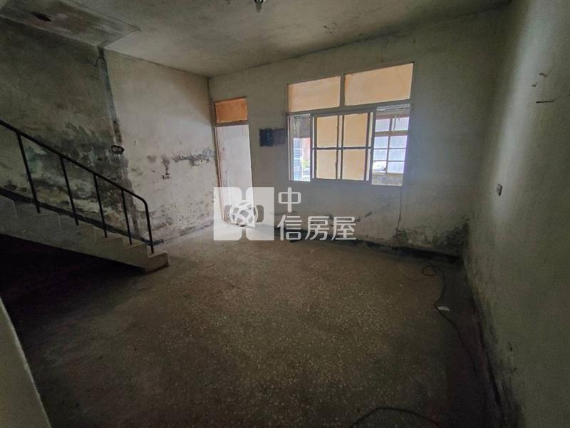 華勛市場低總價透天(中信卓越團隊)房屋室內格局與周邊環境