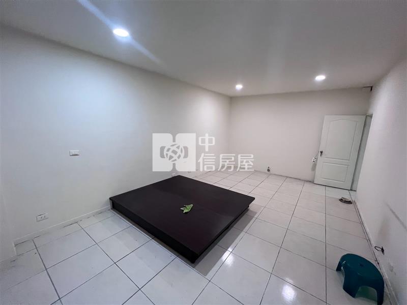 中壢稀有一樓三房車房屋室內格局與周邊環境