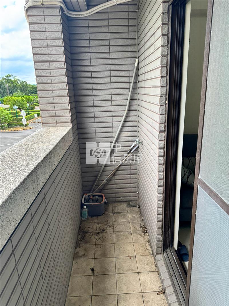 上田豪梅清靜奢華二房房屋室內格局與周邊環境