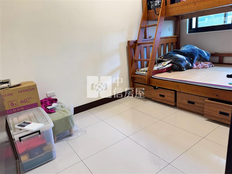 上田豪梅清靜奢華二房房屋室內格局與周邊環境