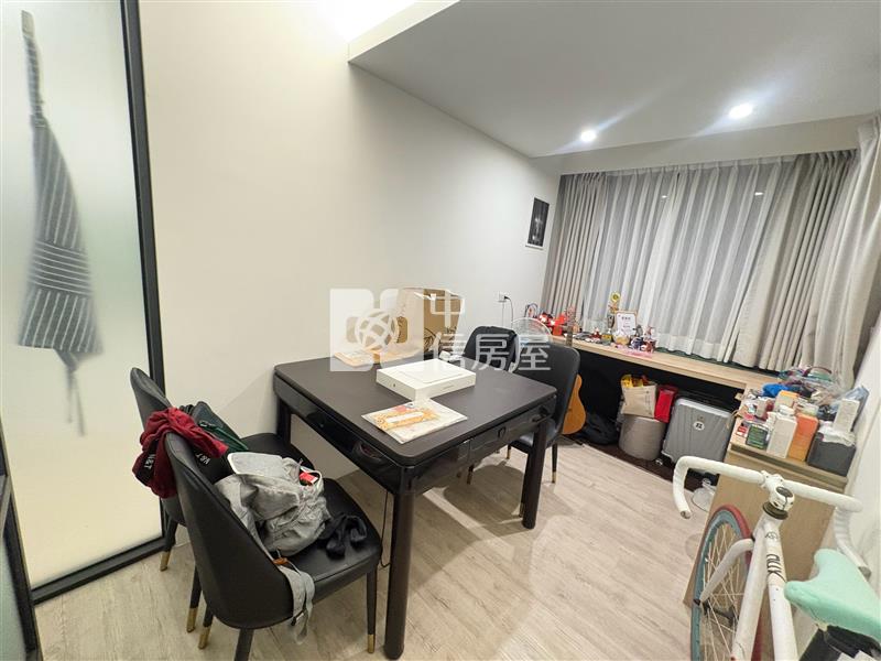 中國醫兩房精緻裝潢美屋房屋室內格局與周邊環境