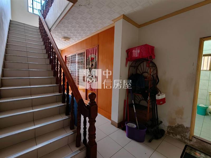 中壢交流道大地坪美透天房屋室內格局與周邊環境